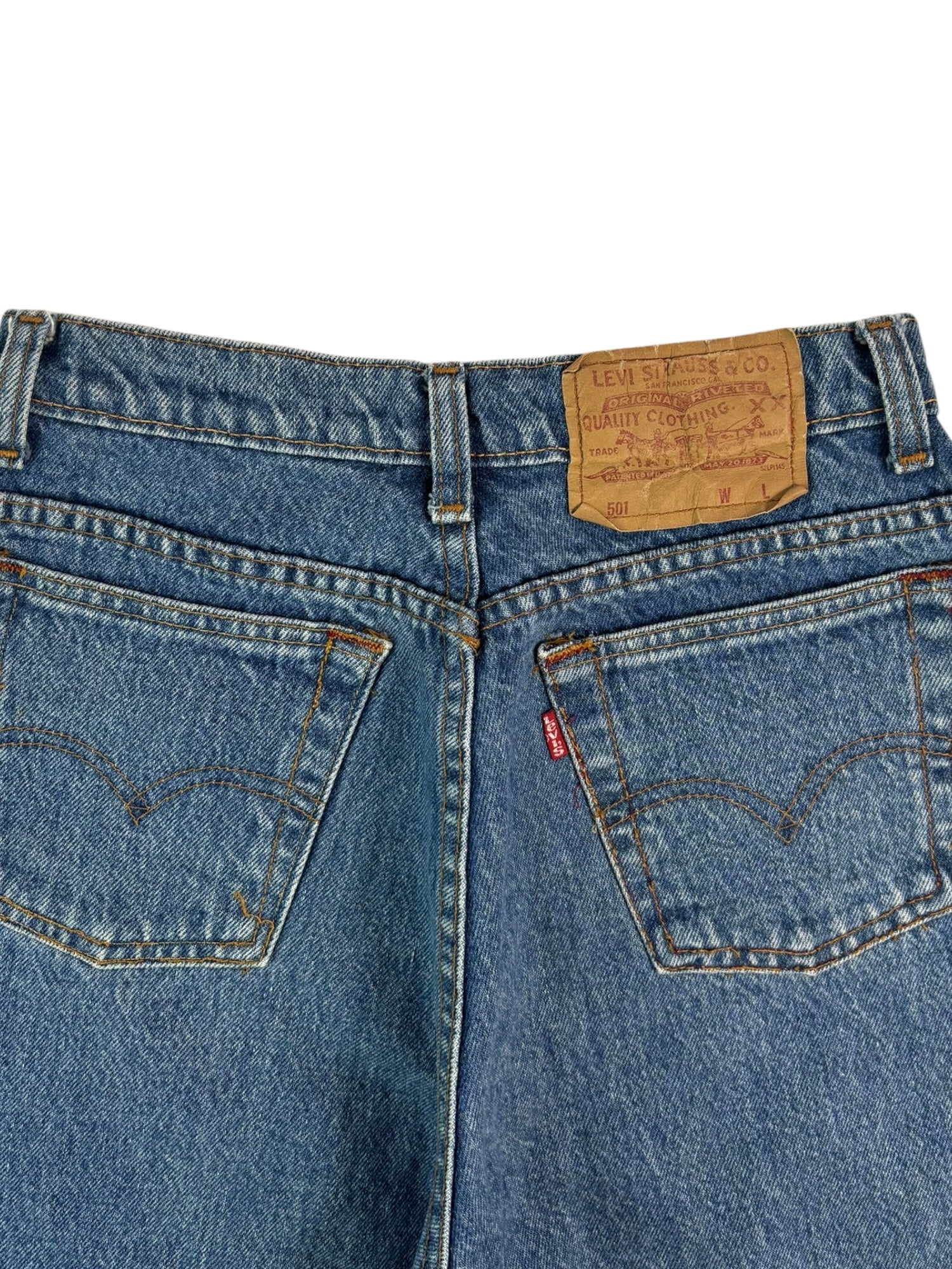 (24) Levis 501 Denim Jeans