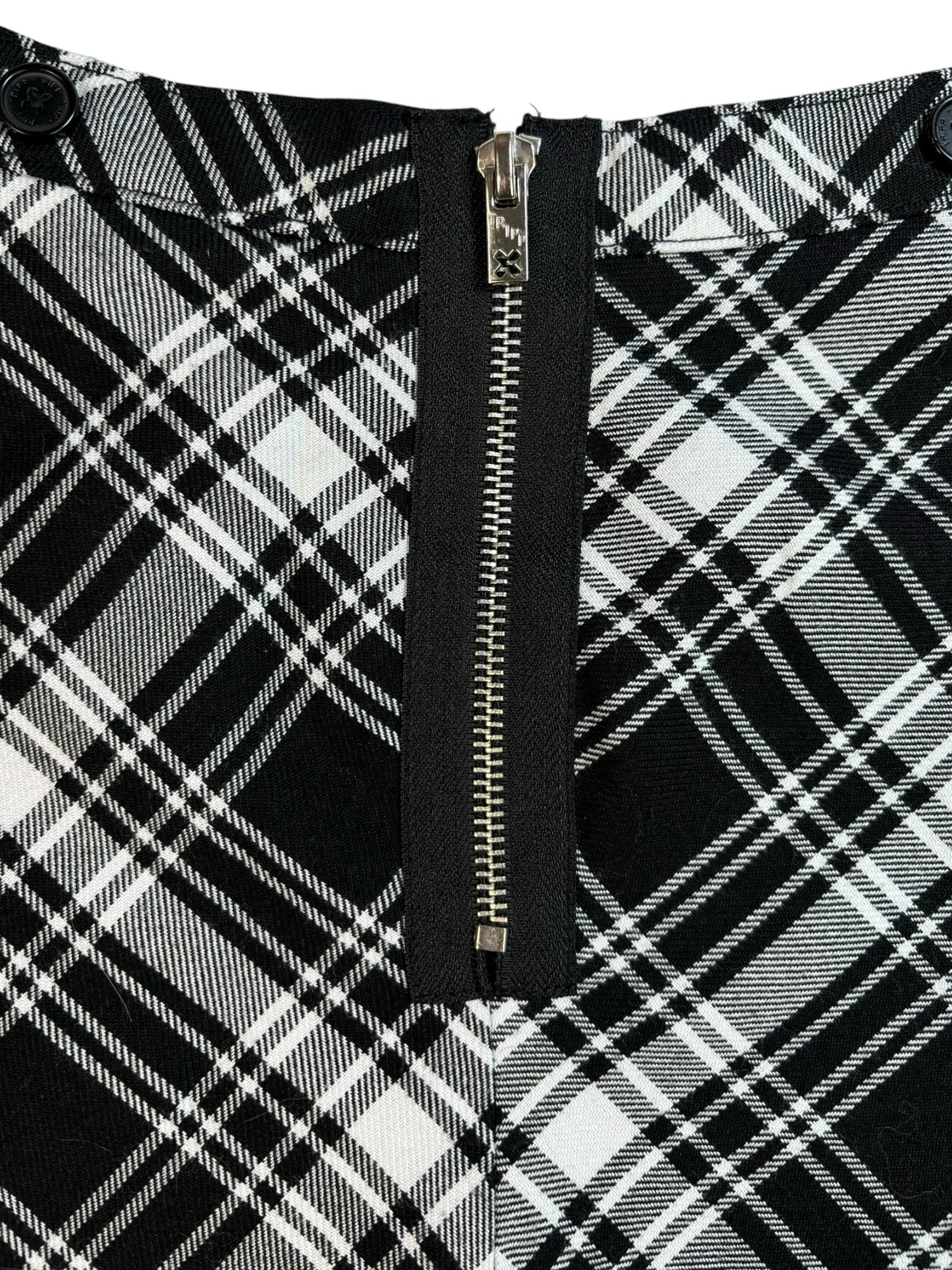 (M) TRIPP nyc Black Plaid Mini Skirt