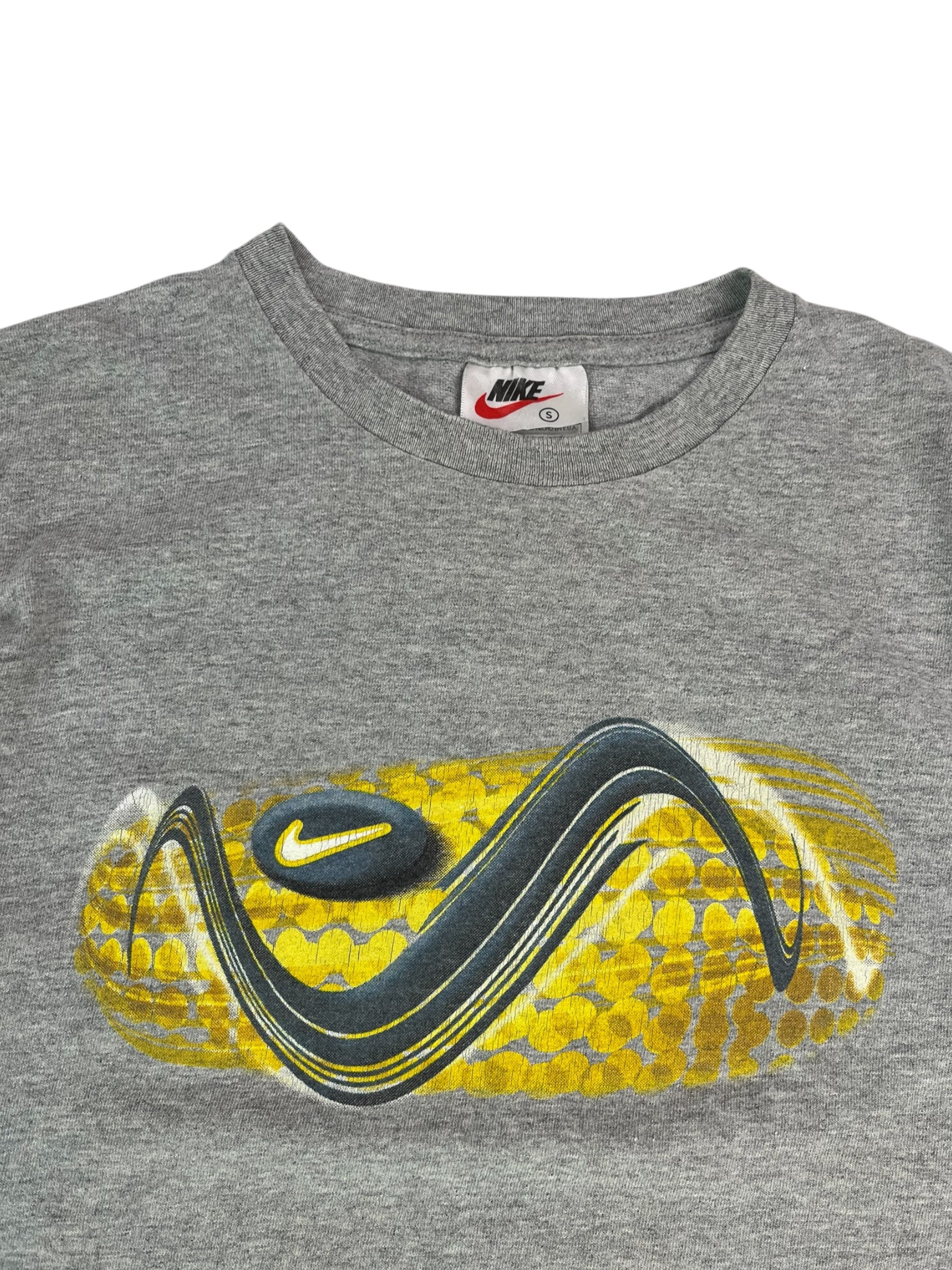 (S) Nike Graphic Tee