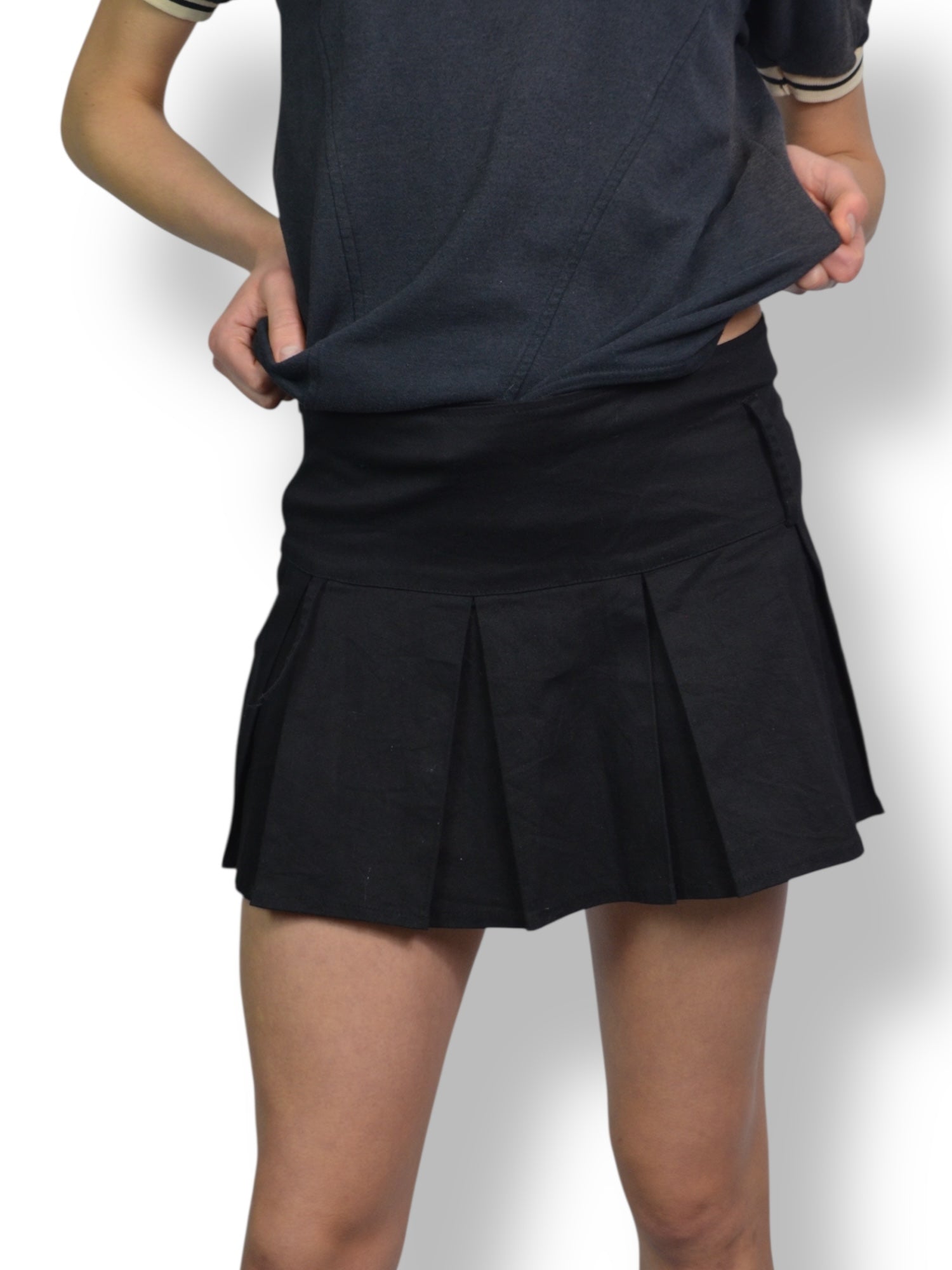(M) Spoof! Black Pleated Mini Skirt