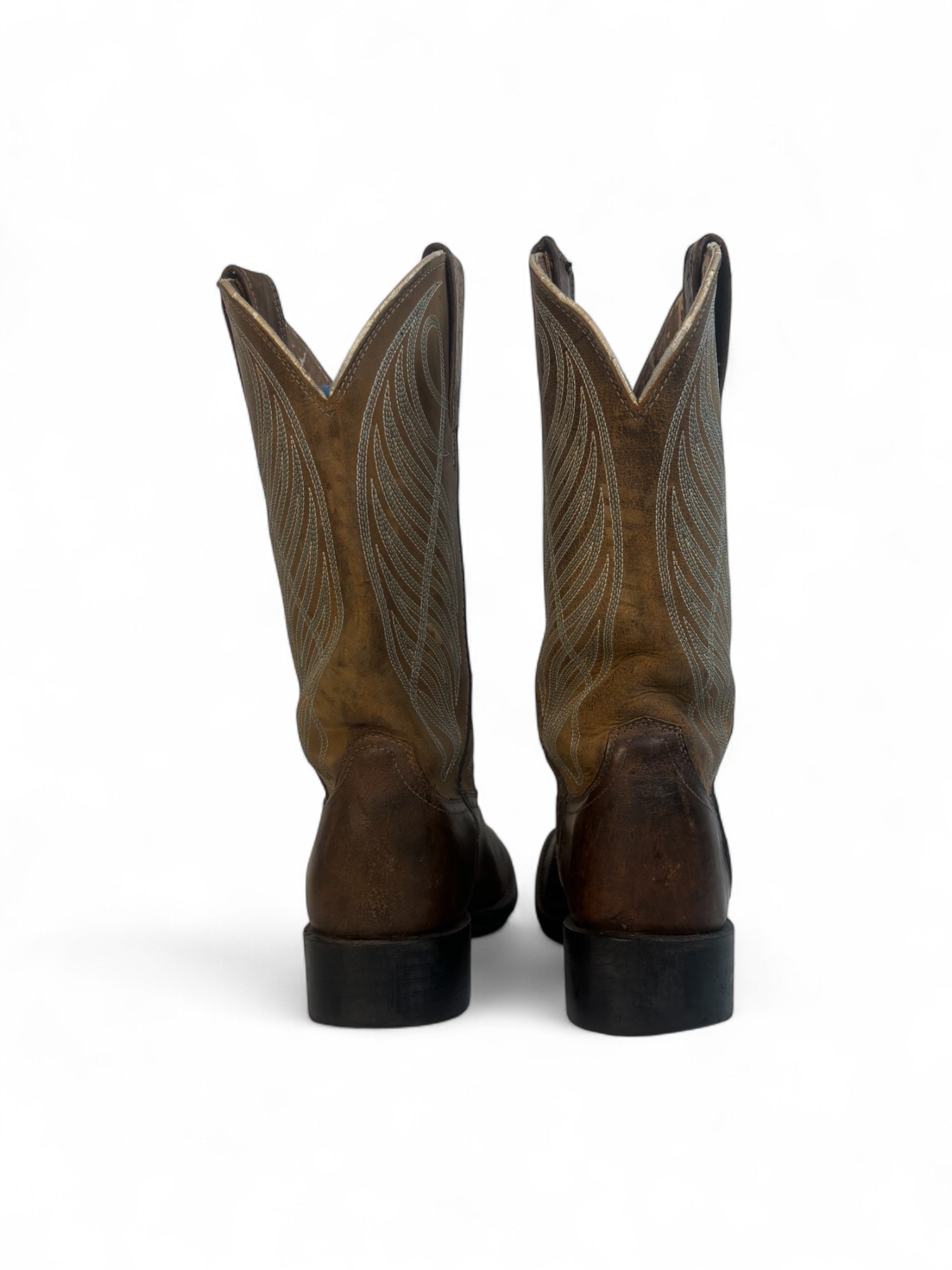 (7) Ariat Brown Cowboy Boots