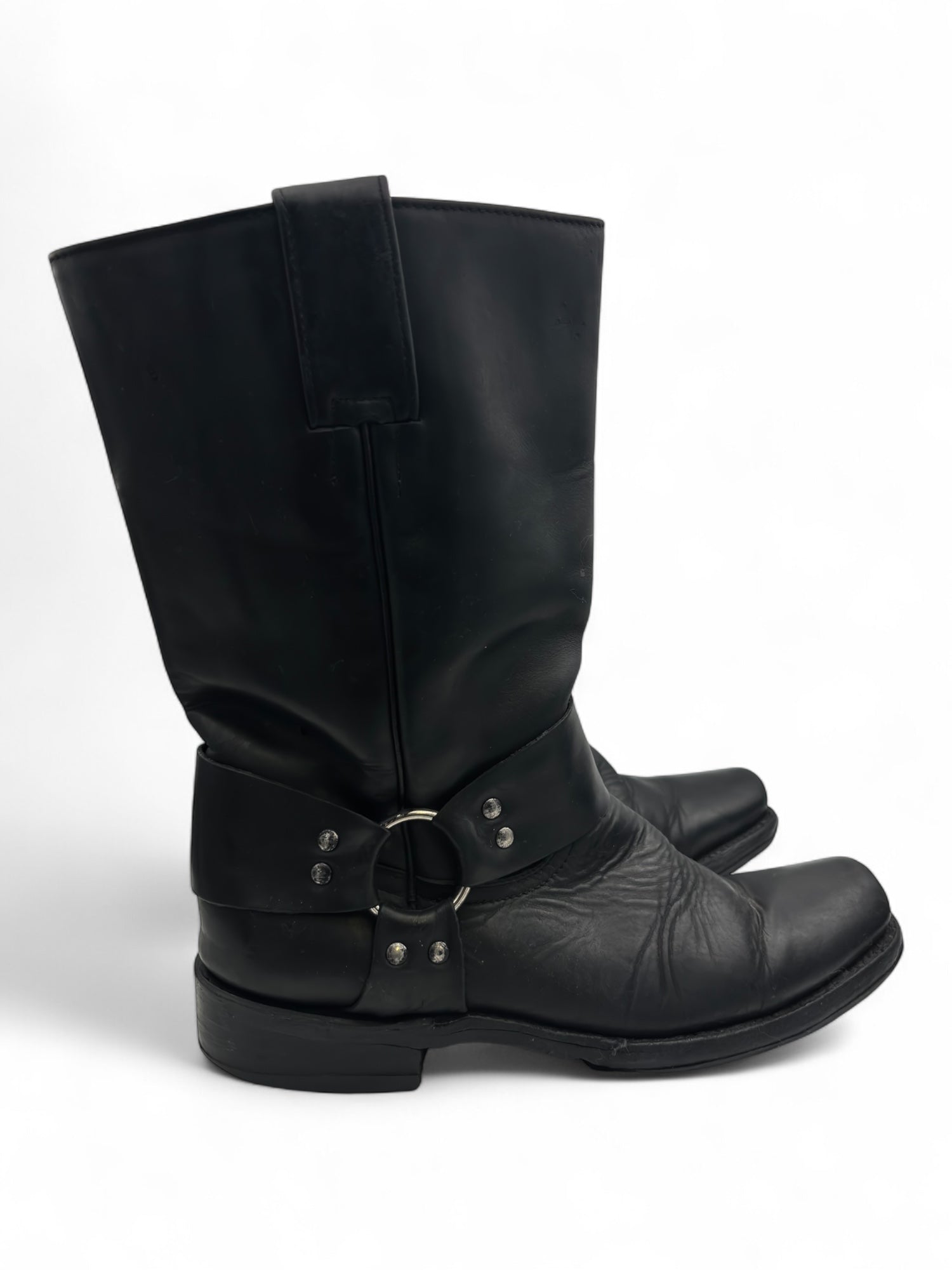 (8) Black Moto Boots