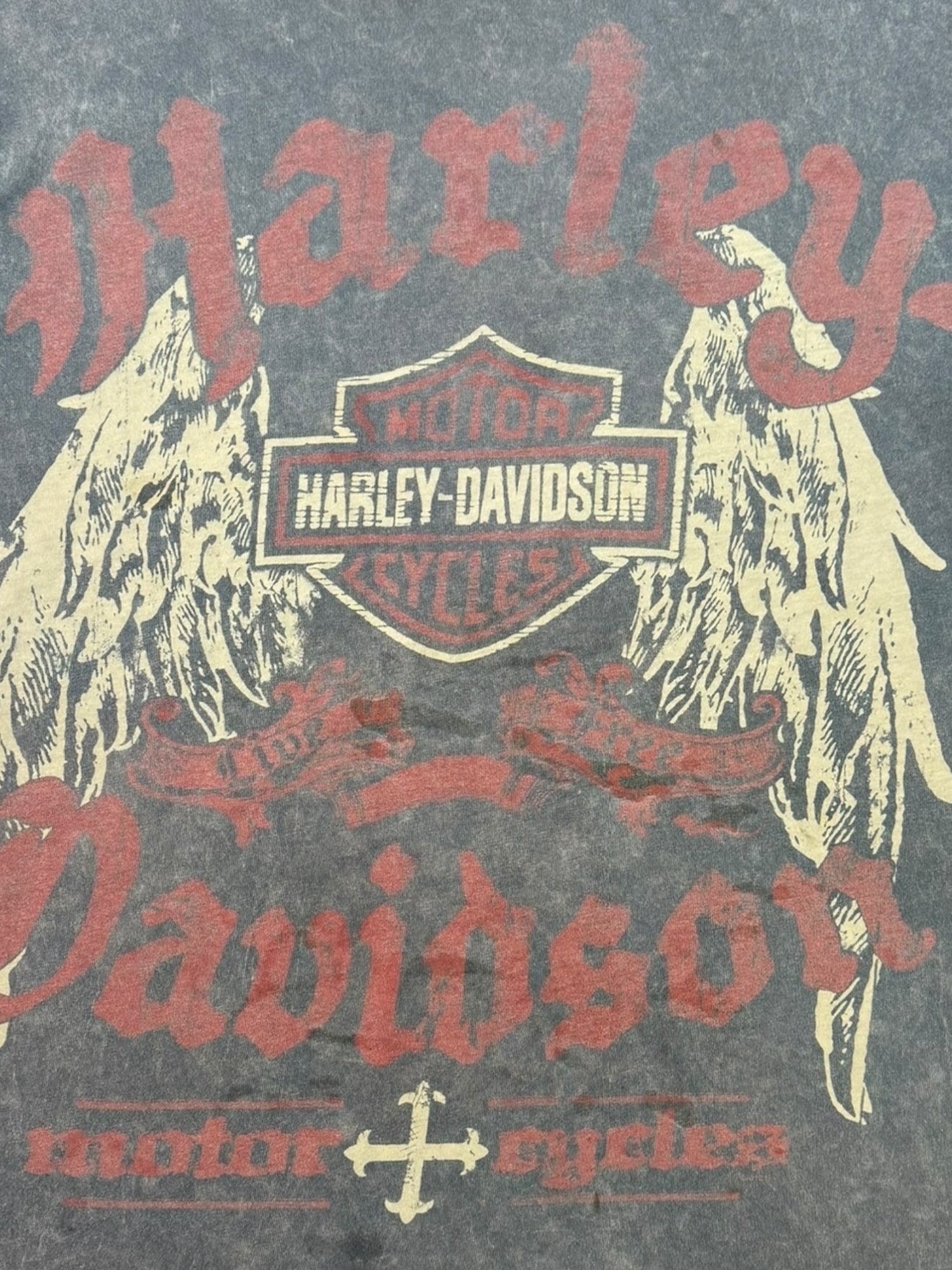 (L) BlueField, WV Harley Davidson Tee