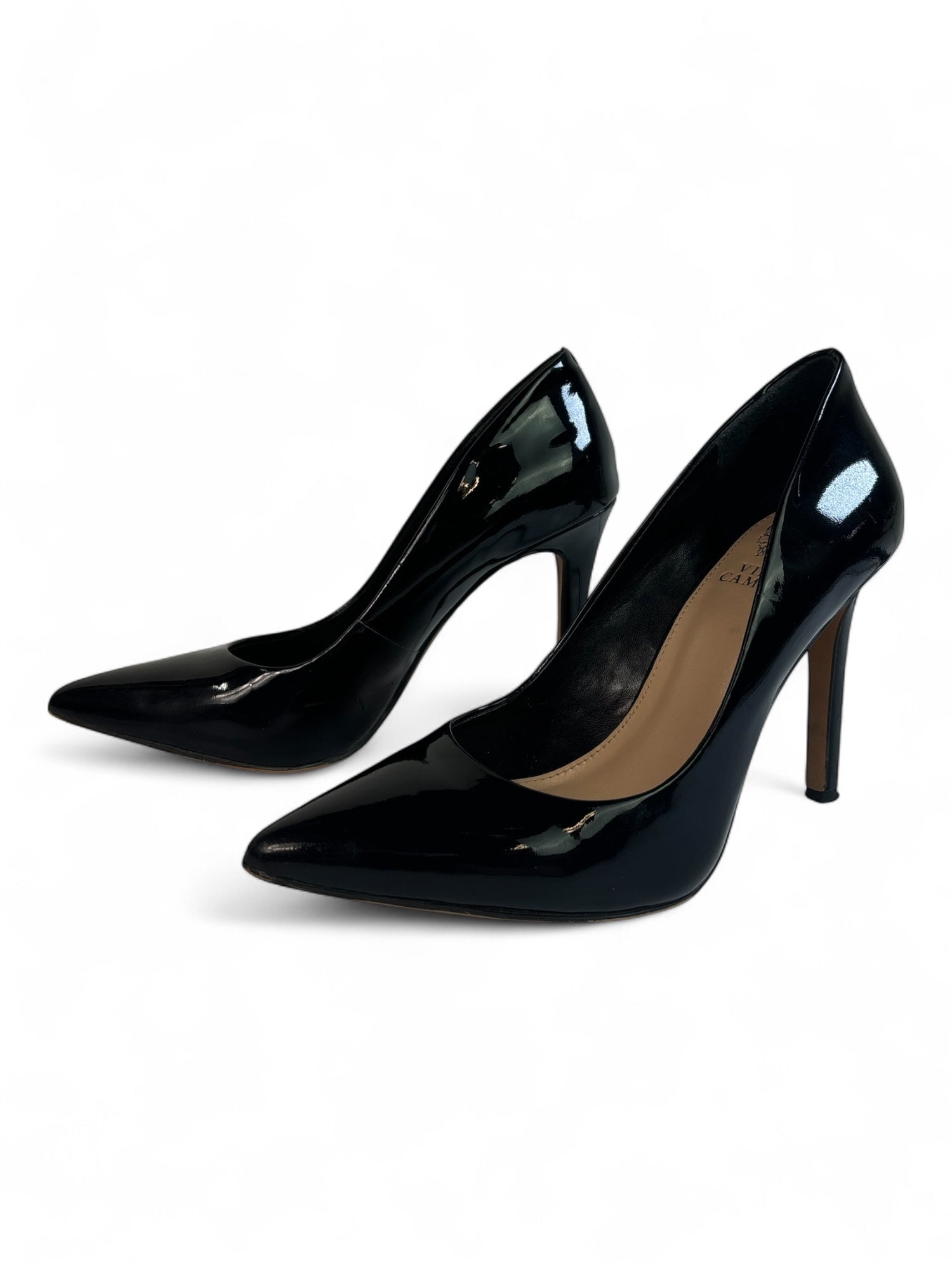 (8) Vince Camuto Pointed Toe Black Pumps