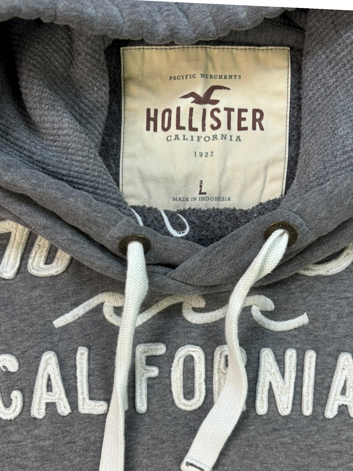 (L) Grey Hollister Hoodie