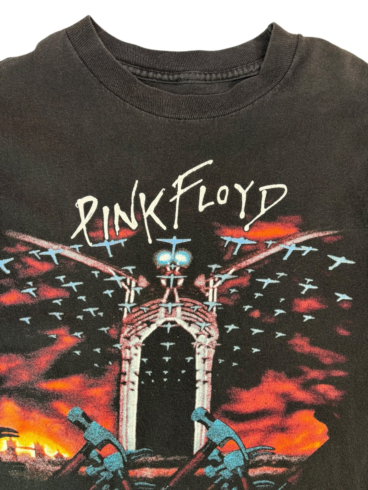 (M) Pink Floyd The Wall Black Graphic Tee