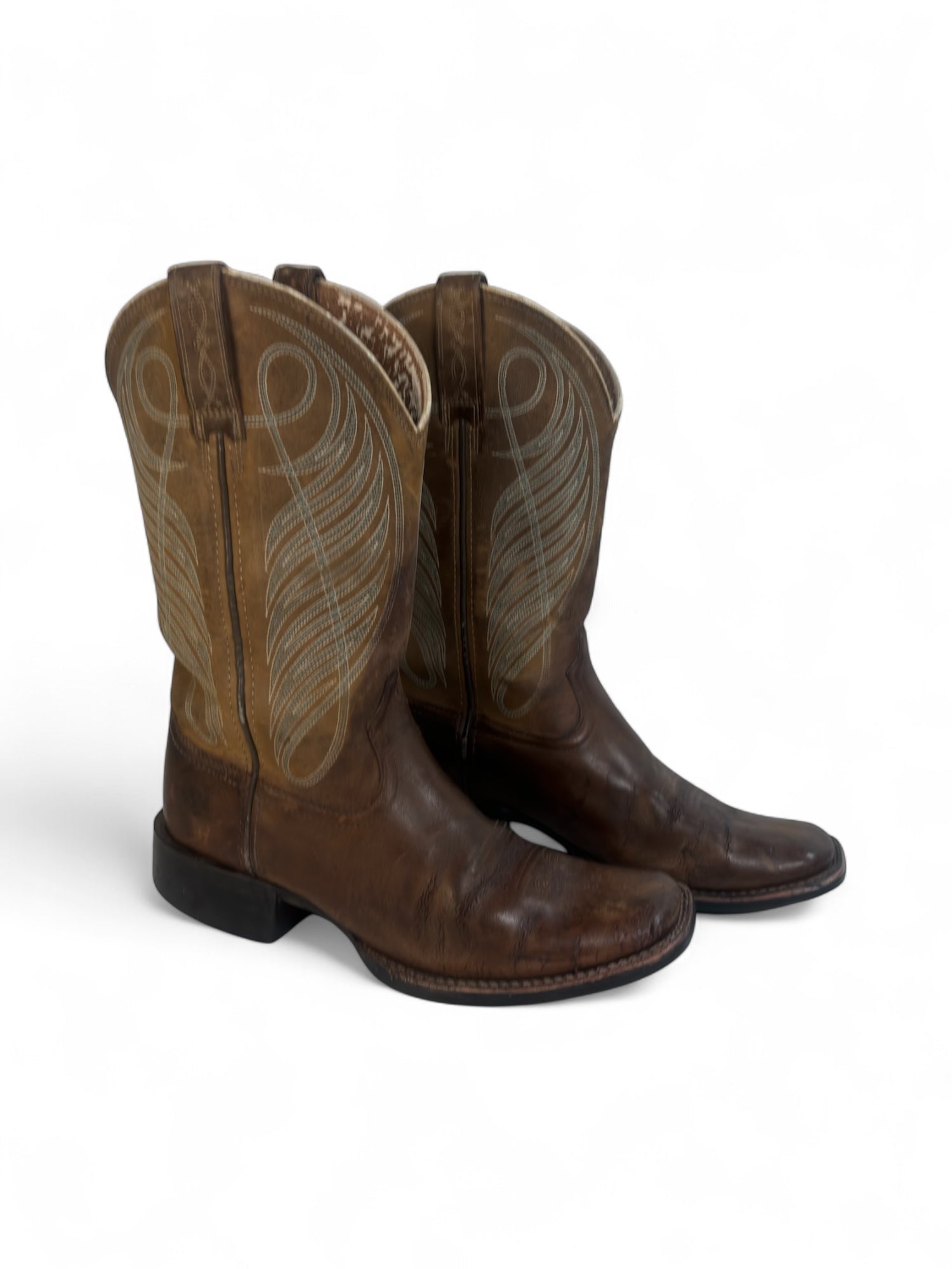 (7) Ariat Brown Cowboy Boots