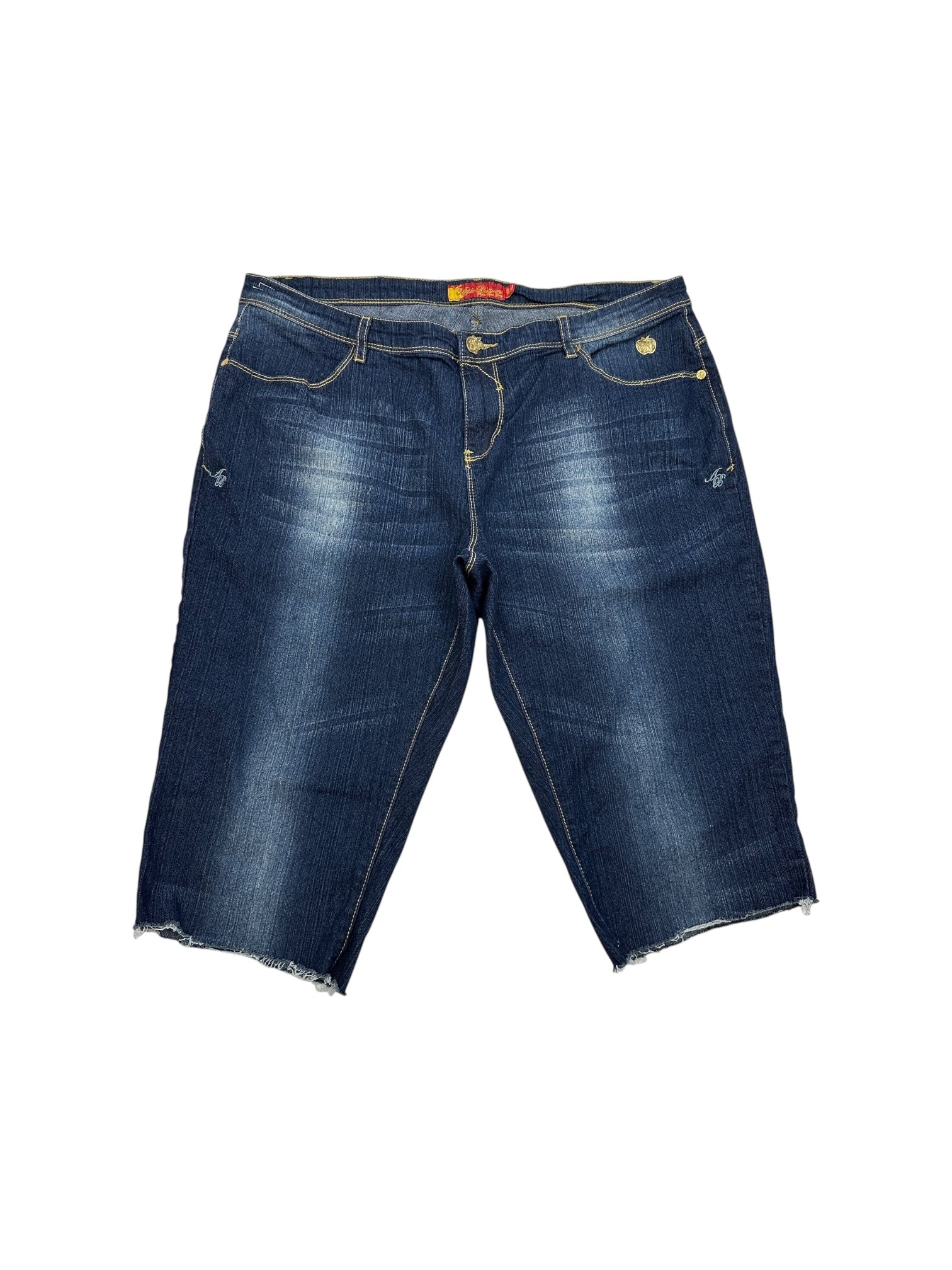 (38) Apple Bottoms Jean Shorts