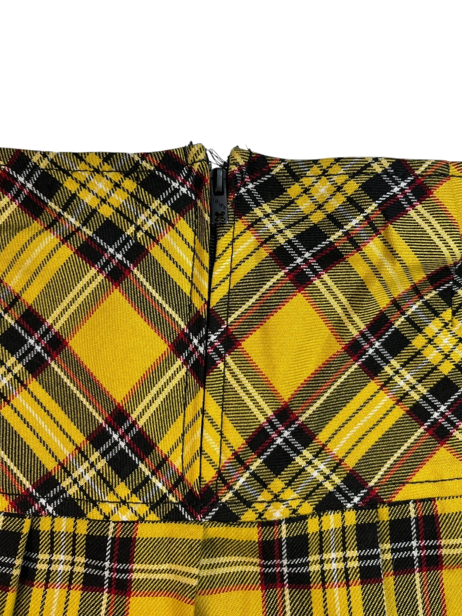 (XL) TRIPP nyc Pleated Yellow Mini Skirt