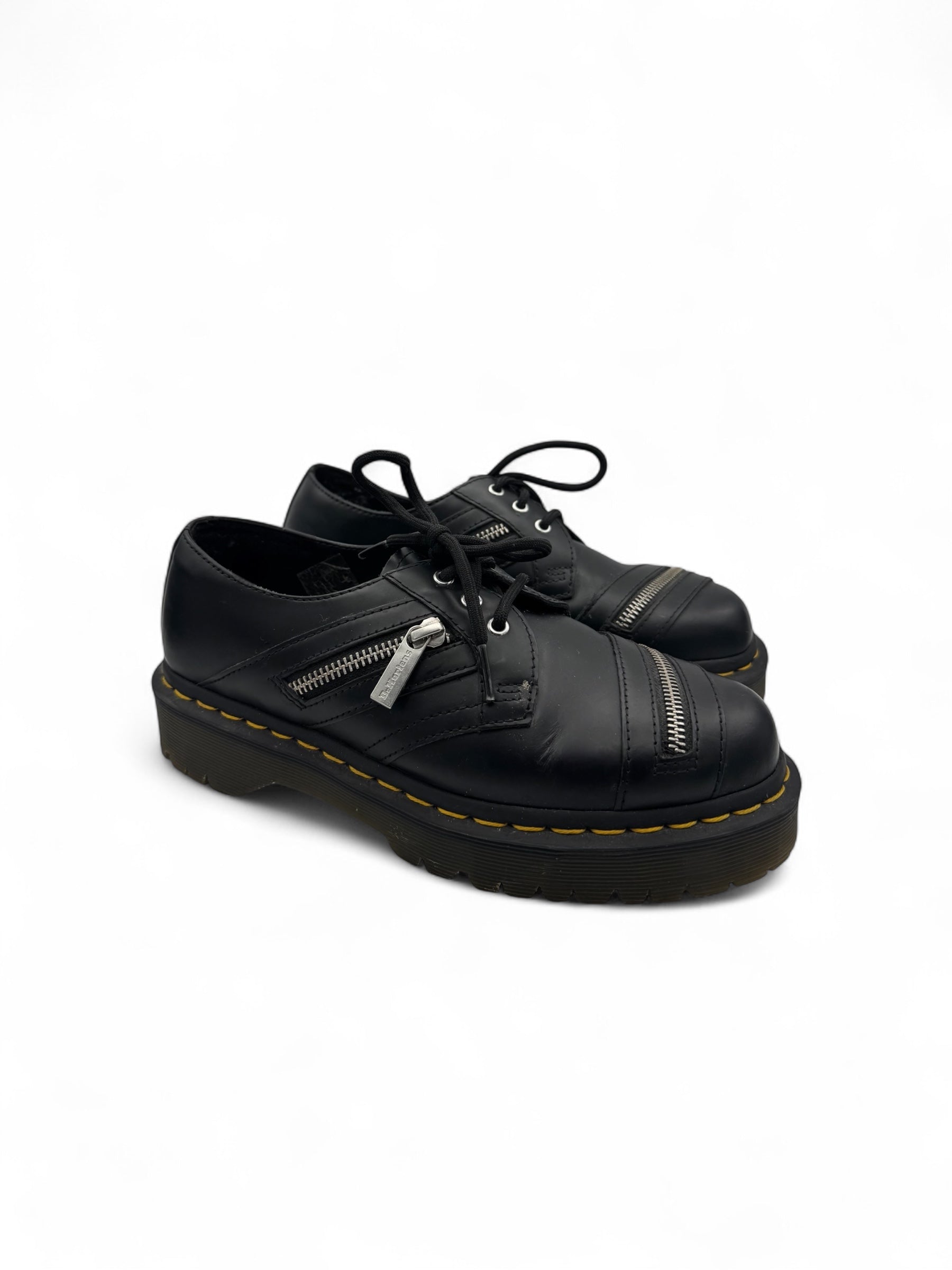 (7W) Doc Martens with Zipper Detail