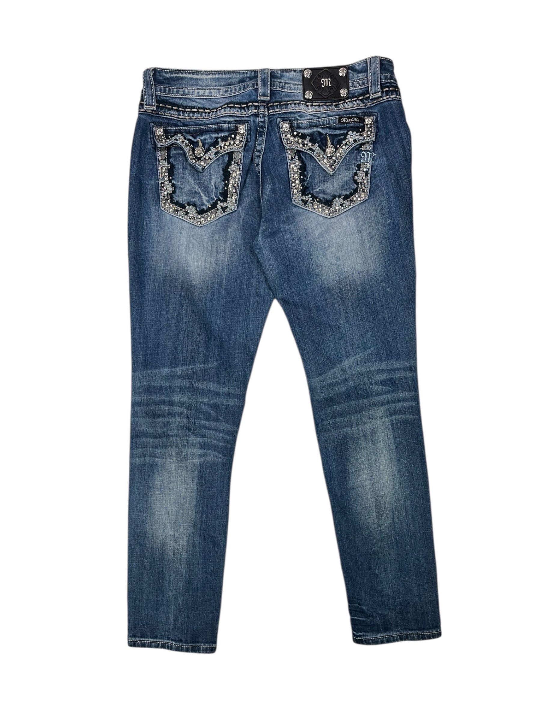 (32) Miss Me Embellished Skinny Denim Jeans