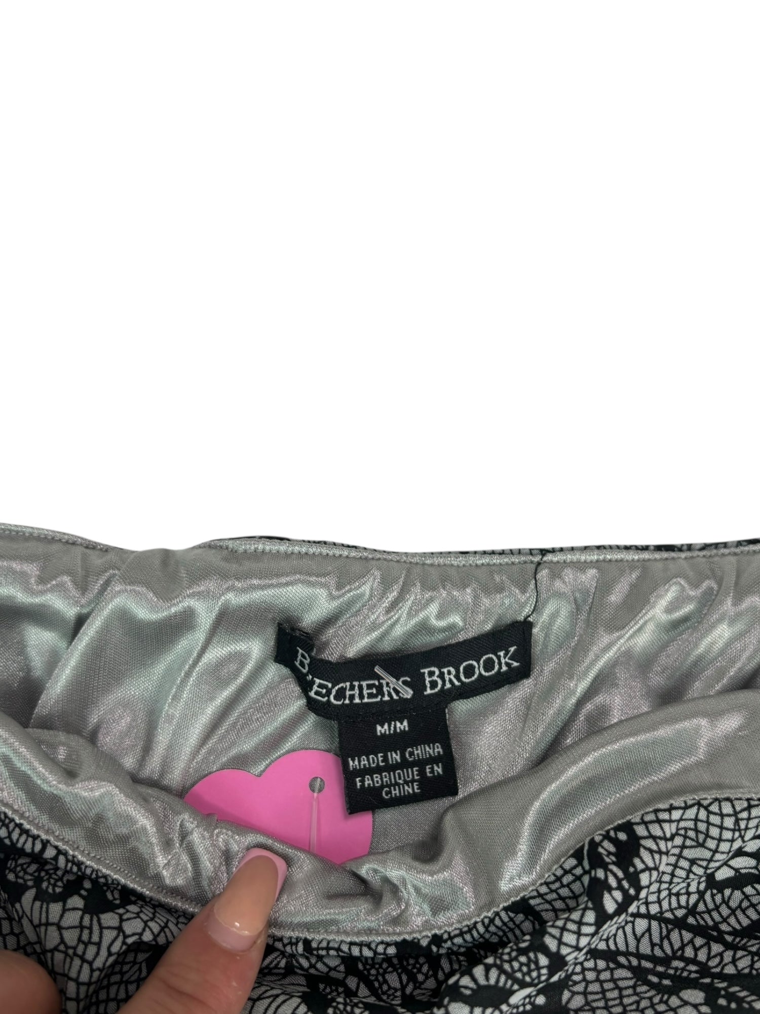 (M) Breechers Brook Skirt