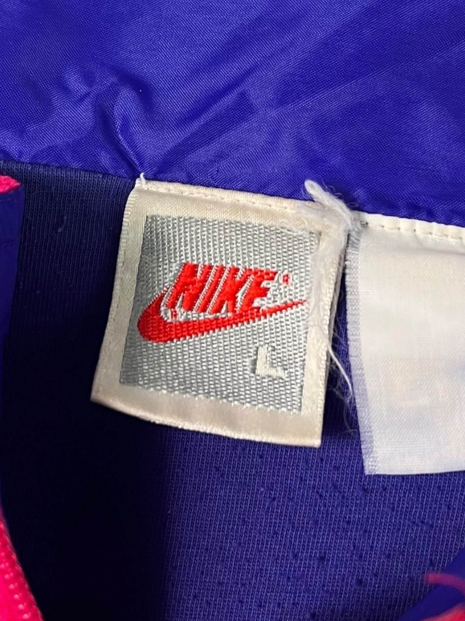 (L/XL) Vintage Nike Pink and Purple Windbreaker