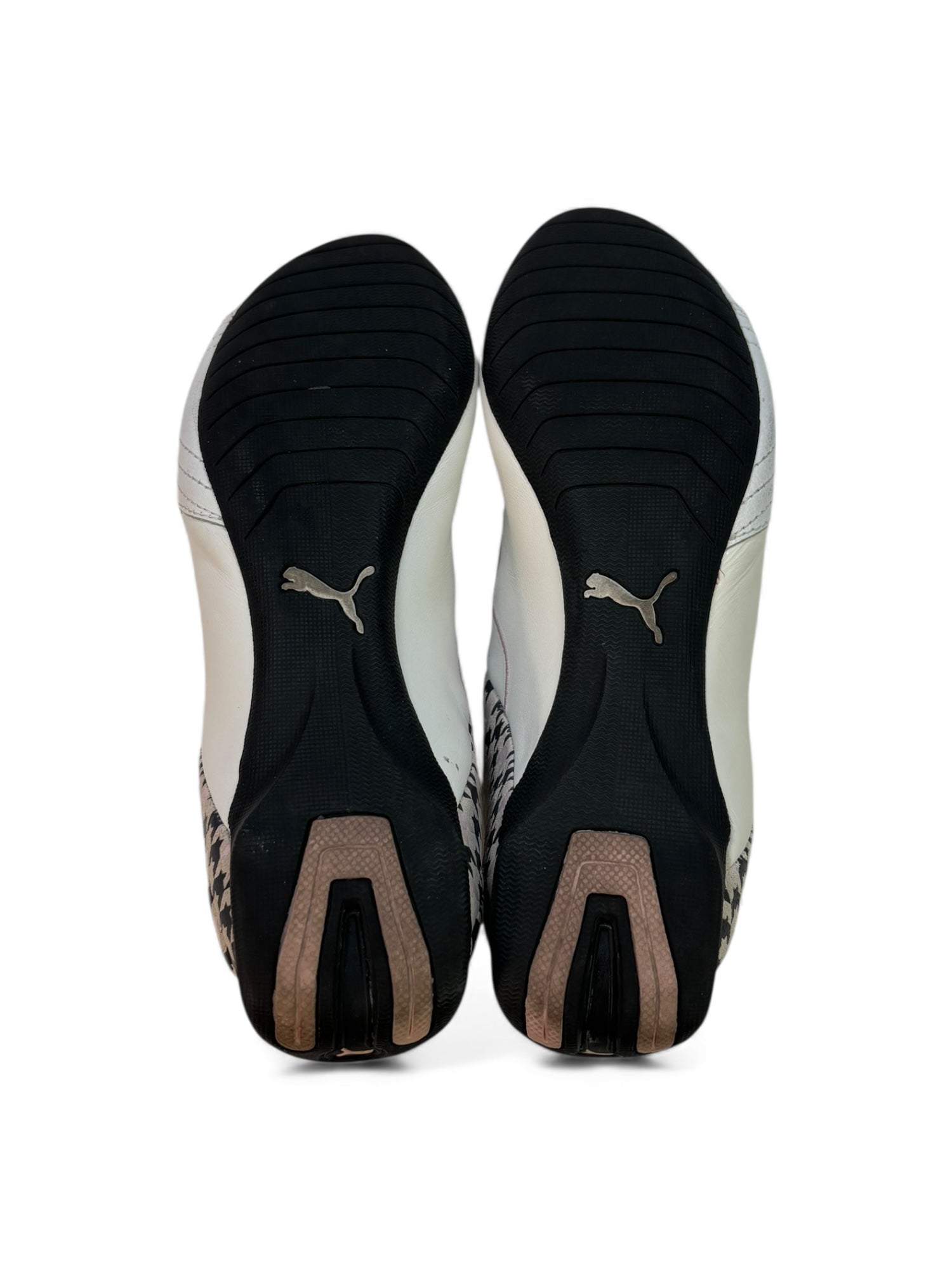 (9.5) White & Patterned PUMA Speedcats