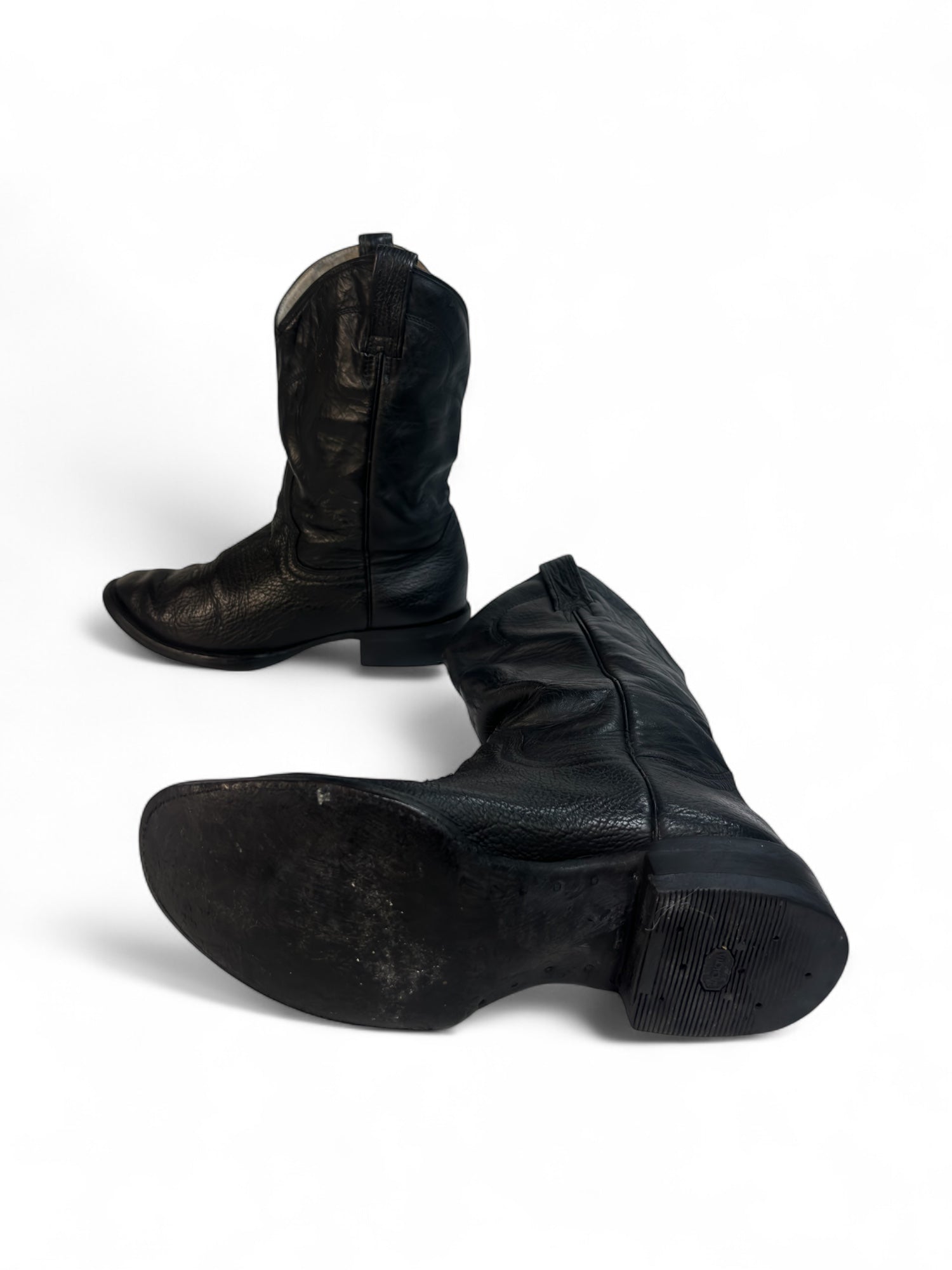 (8) COWTOWN Black Cowboy Boots