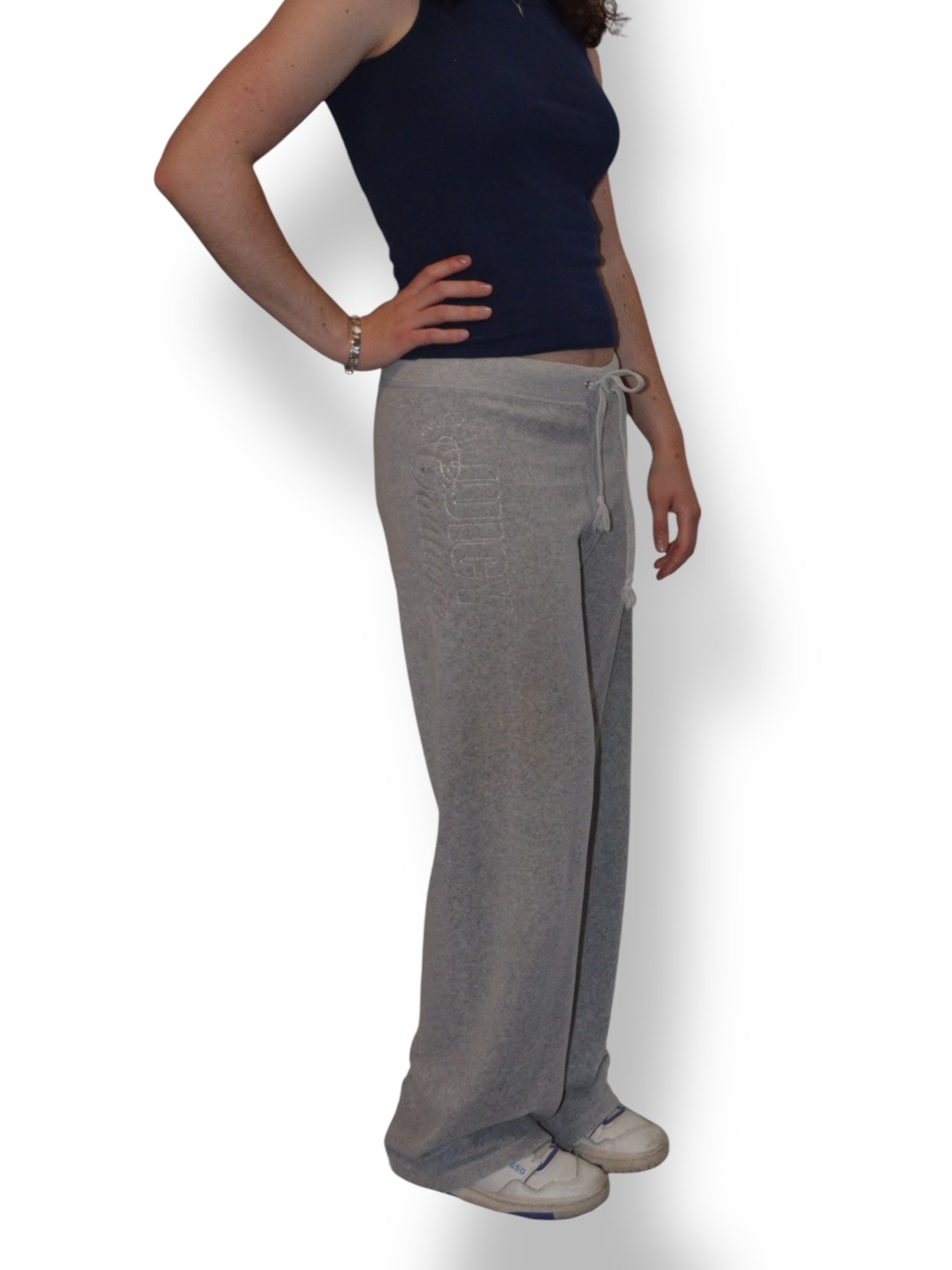 (32) Light Grey Juicy Couture Pants