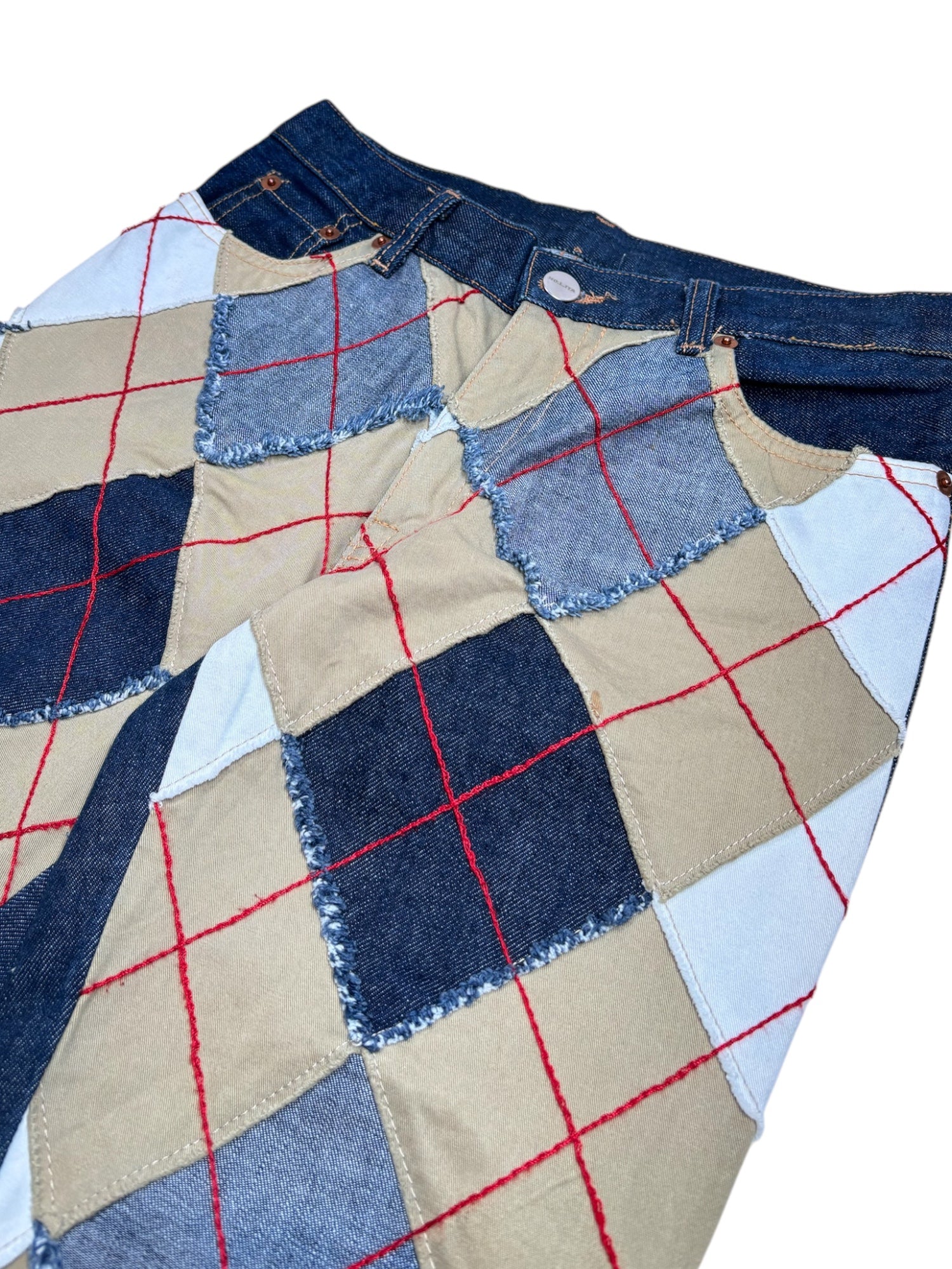 (26) No Lita Argyle Jeans
