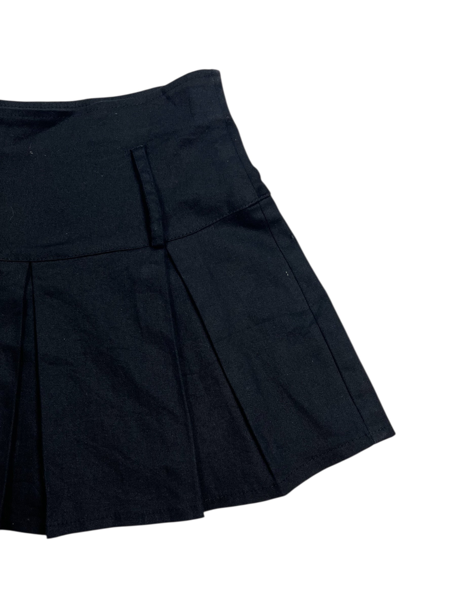 (M) Spoof! Black Pleated Mini Skirt