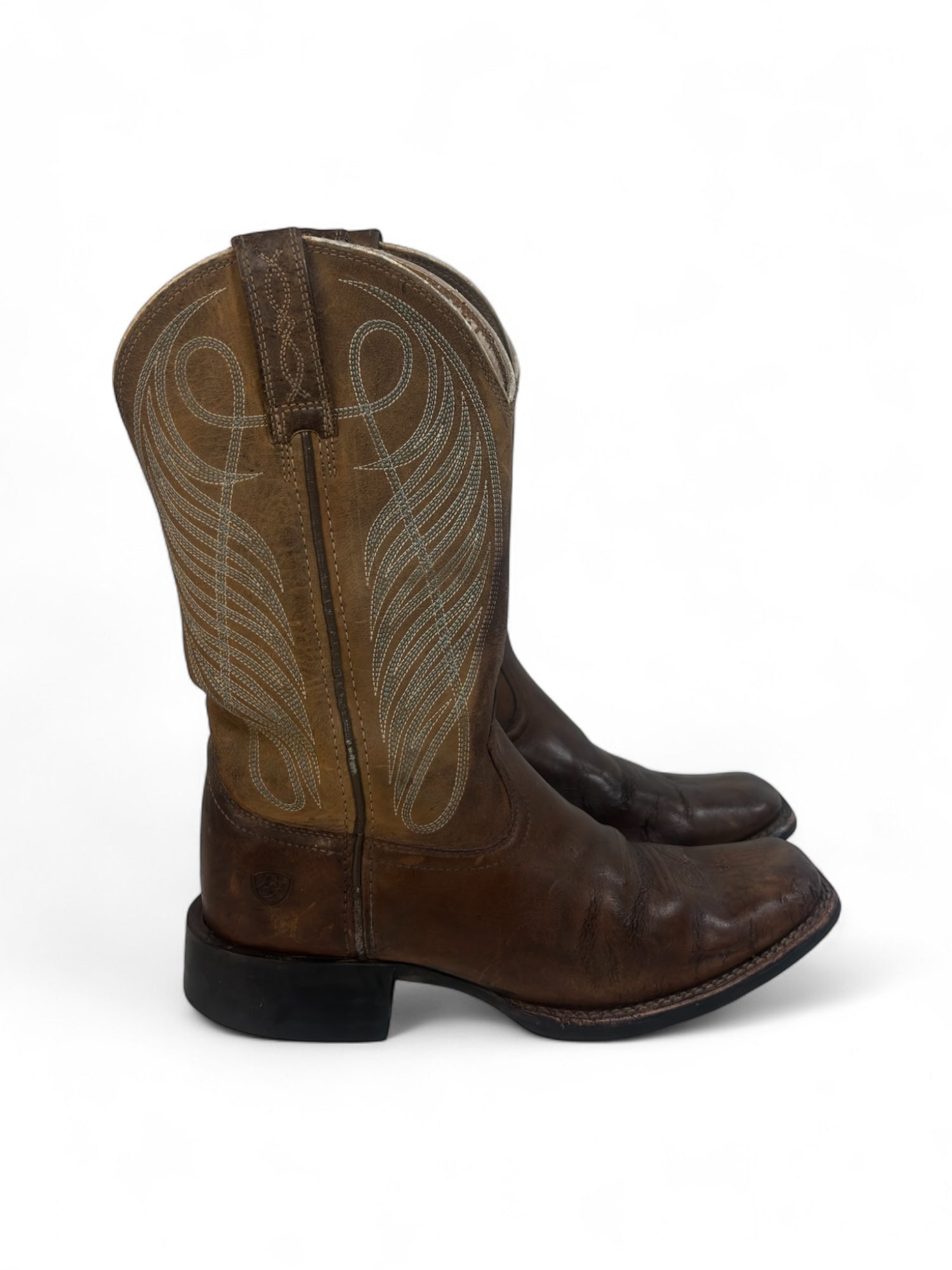 (7) Ariat Brown Cowboy Boots